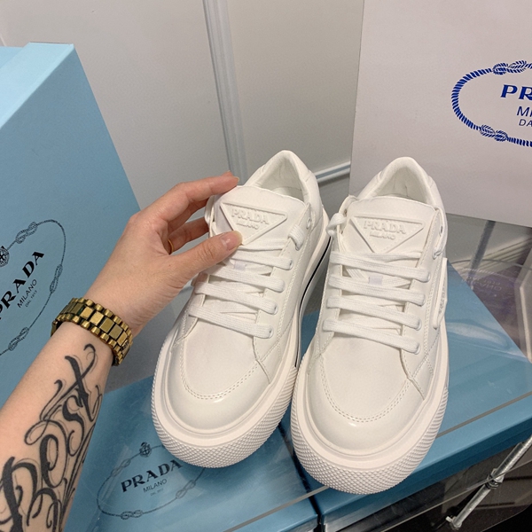 ブランド激安靴全体デザイン